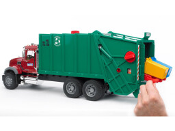 Bruder MACK Granite popelářské auto 1:16